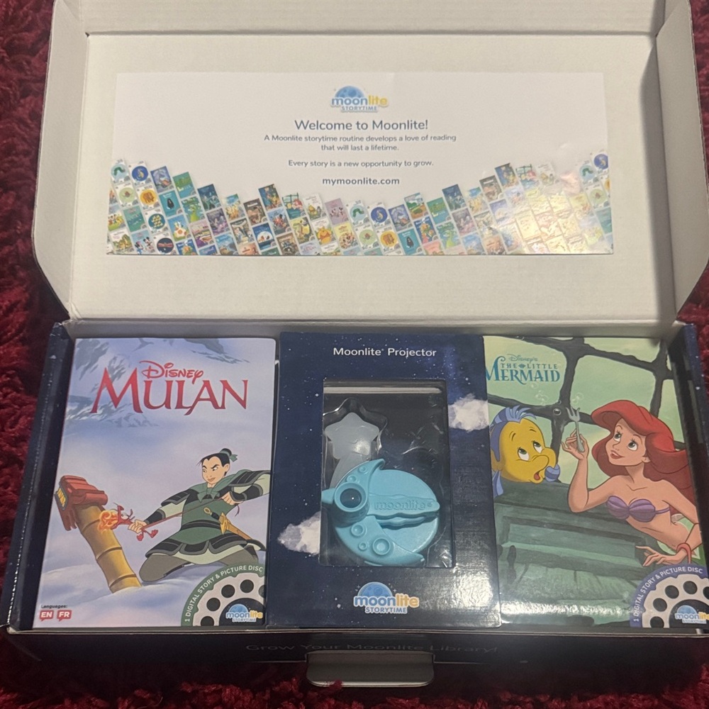 Disney Moonlite Mulan and Little Mermaid Projector Set